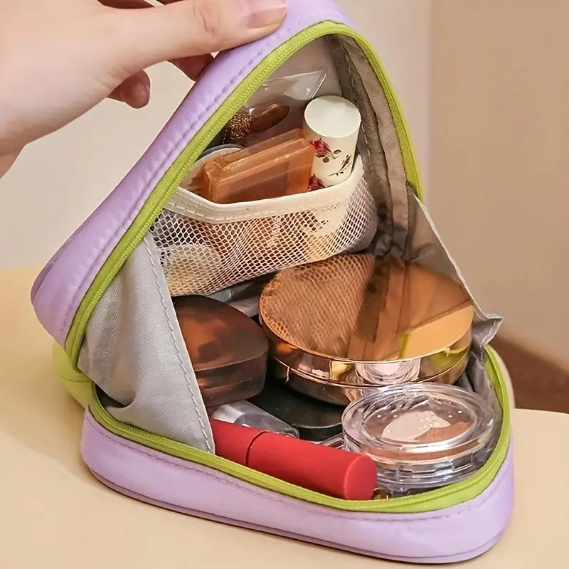 Bailee | Kosmetiktasche mit Farbkontrast im Dreiecksdesign