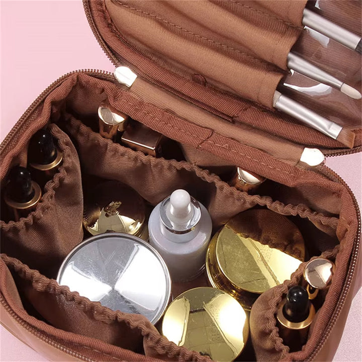 Laylah | Stilvolle, geräumige und funktionale Reisekosmetiktasche