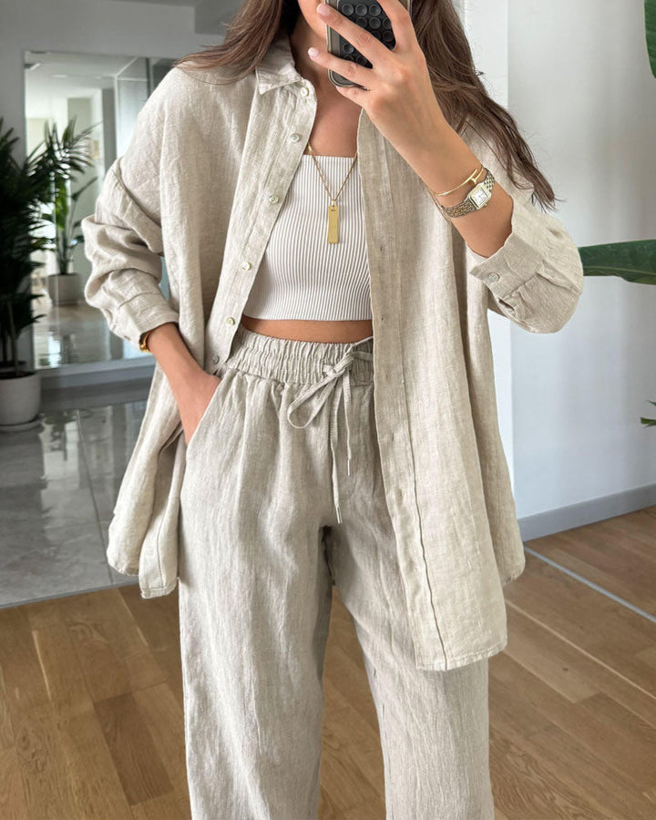 Amy | Bequeme Bluse mit Knöpfen und Hosen Set