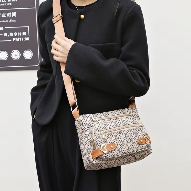 Valeria | Retro Buchstaben Druck Schultertasche