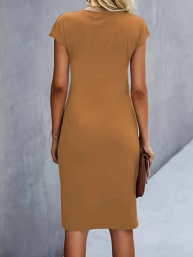 Carla | Rundhalskleid – Unkomplizierte Eleganz für Jeden Anlass