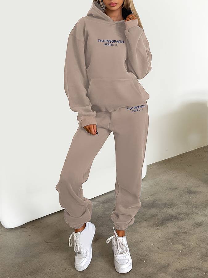Jana | Hoodie & Jogger Set – Bequem durch Die Winterzeit