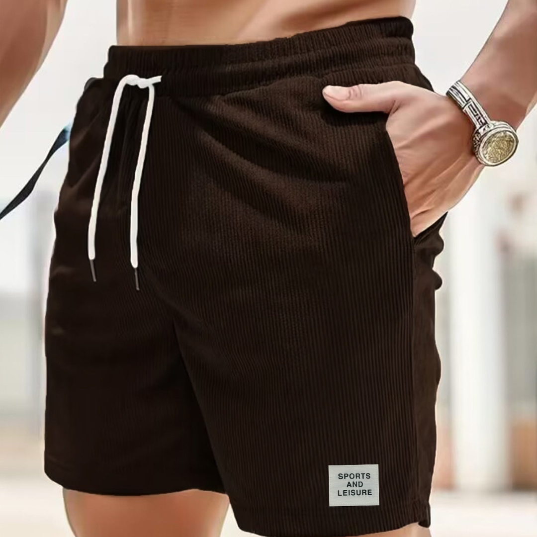 Bequeme Herren Cordshorts mit Kordelzug für den Sommer 18