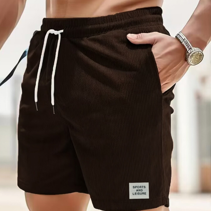 Bequeme Herren Cordshorts mit Kordelzug für den Sommer 18