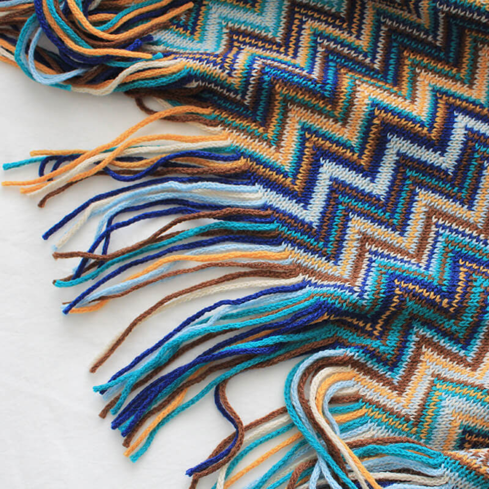 Damen Kuscheldecke Gemustert mit Fransen 100% Acryl 8