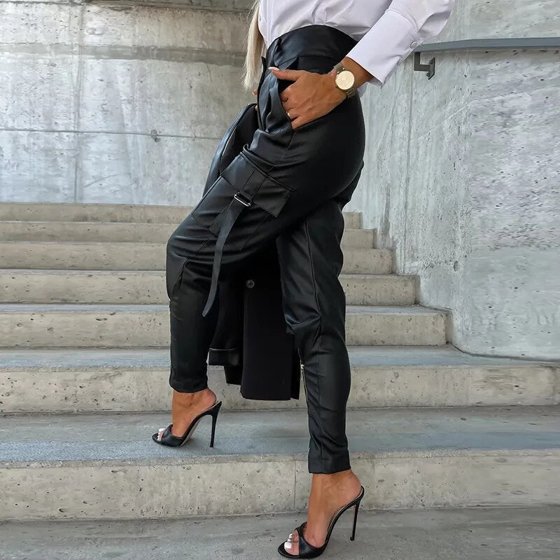 Damen Lederhose Elegant Figurbetont Komfortabel für Stilbewusste 2