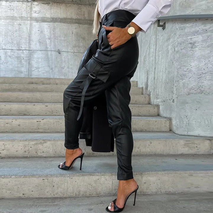 Damen Lederhose Elegant Figurbetont Komfortabel für Stilbewusste 2