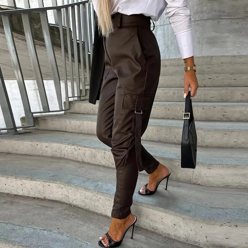Damen Lederhose Elegant Figurbetont Komfortabel für Stilbewusste 4