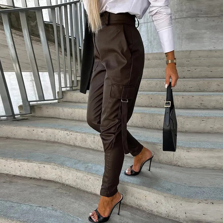Damen Lederhose Elegant Figurbetont Komfortabel für Stilbewusste 4