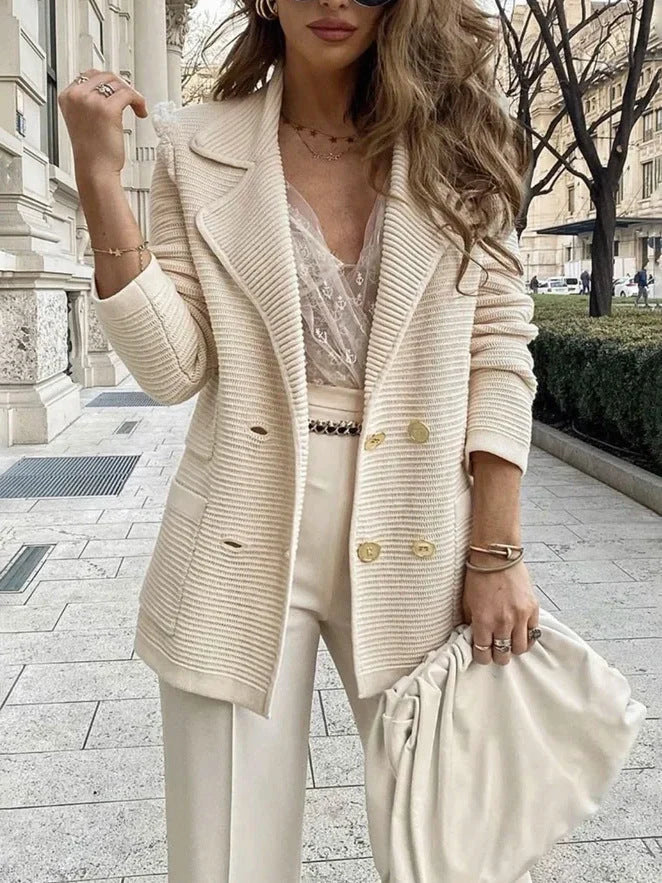 Damen Strickblazer mit doppelter Knopfleiste und Reverskragen 0
