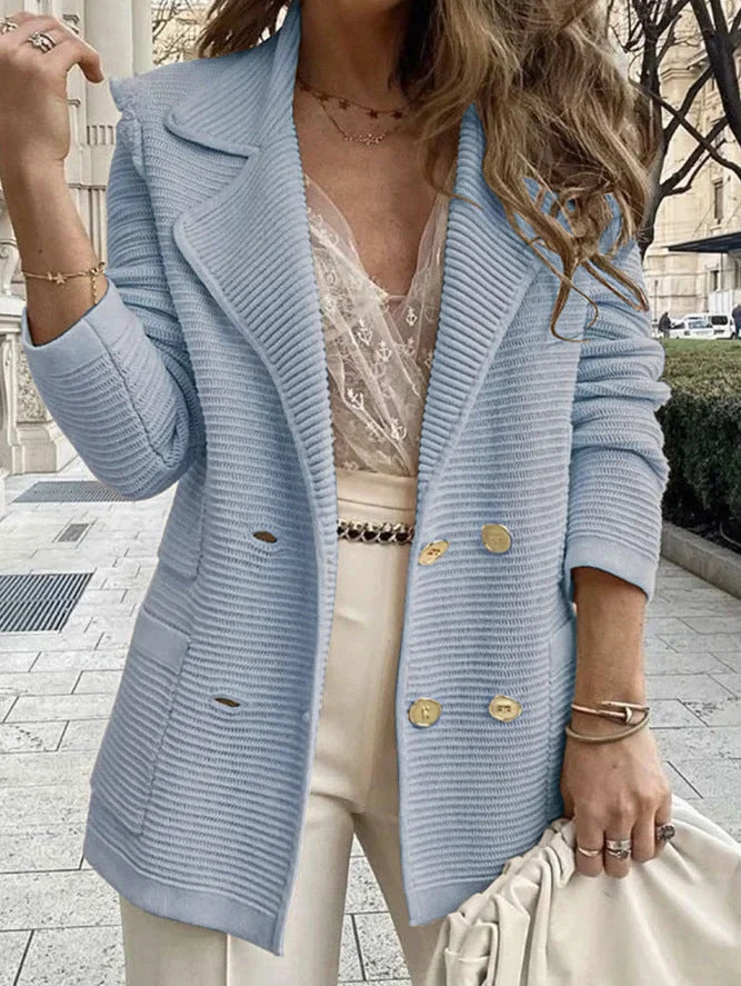 Damen Strickblazer mit doppelter Knopfleiste und Reverskragen 7