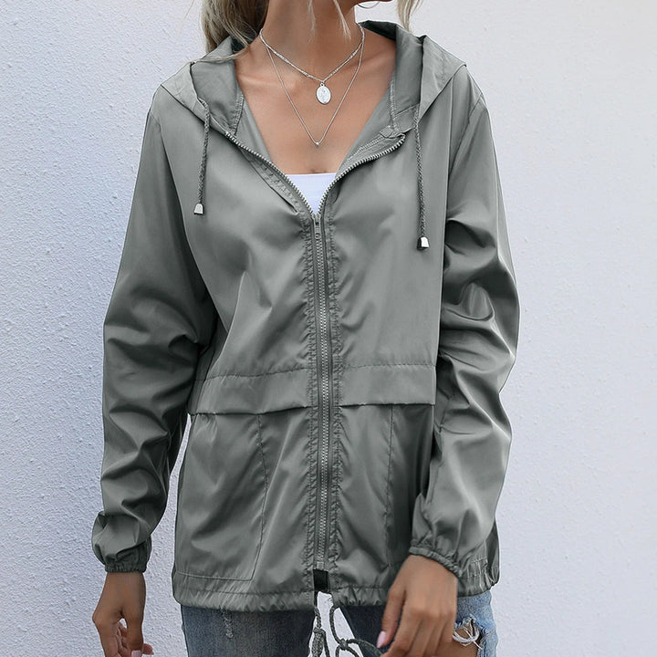 Damenjacke Wasserdicht mit Reißverschluss und Kapuze Stylish und Praktisch 4