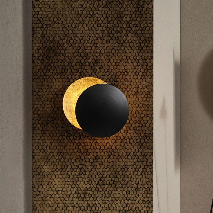 Eclipse | Wandleuchte mit Sonnenfinsternis 4