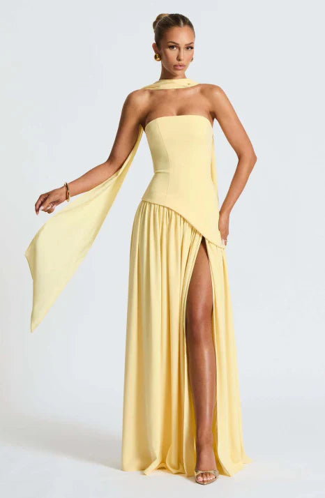 Elegantes Maxikleid für Damen mit trägerlosem Schnitt und fließender Silhouette 2
