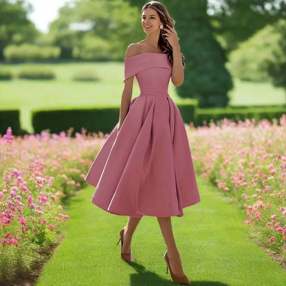 Elegantes trägerloses Midi-Kleid für den Sommer | Fließende Passform 1