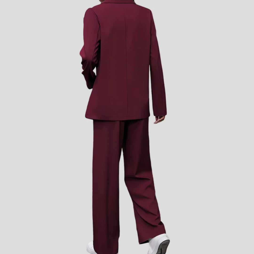 Emilia | Damen Taillierter Zweireihiger Hosenanzug mit Weiter Hose 3