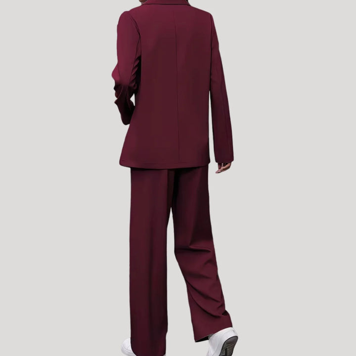Emilia | Damen Taillierter Zweireihiger Hosenanzug mit Weiter Hose 3