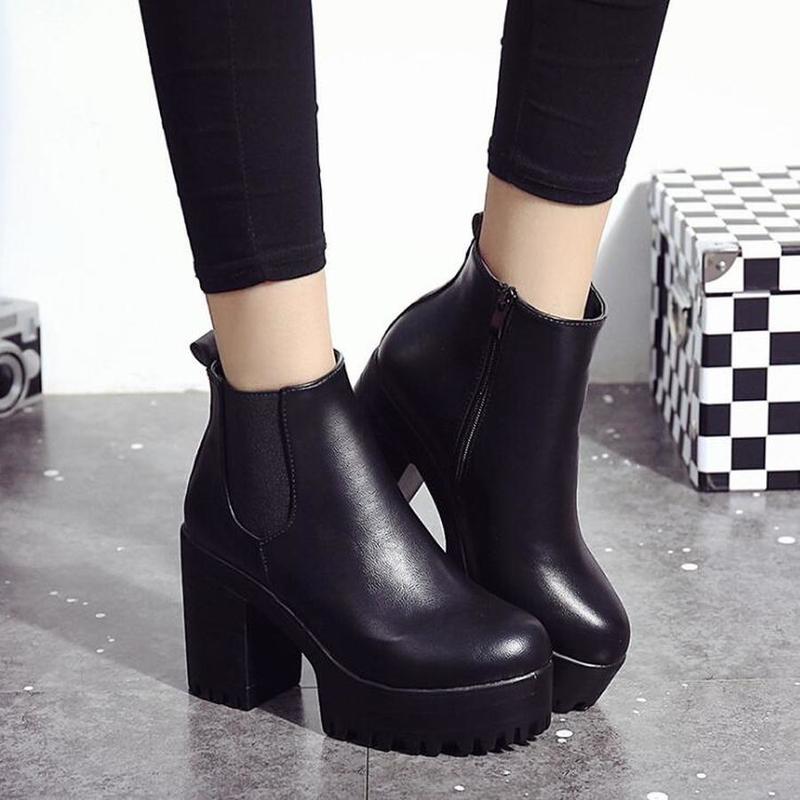 EstherBoots I Stiefeletten für Damen 0