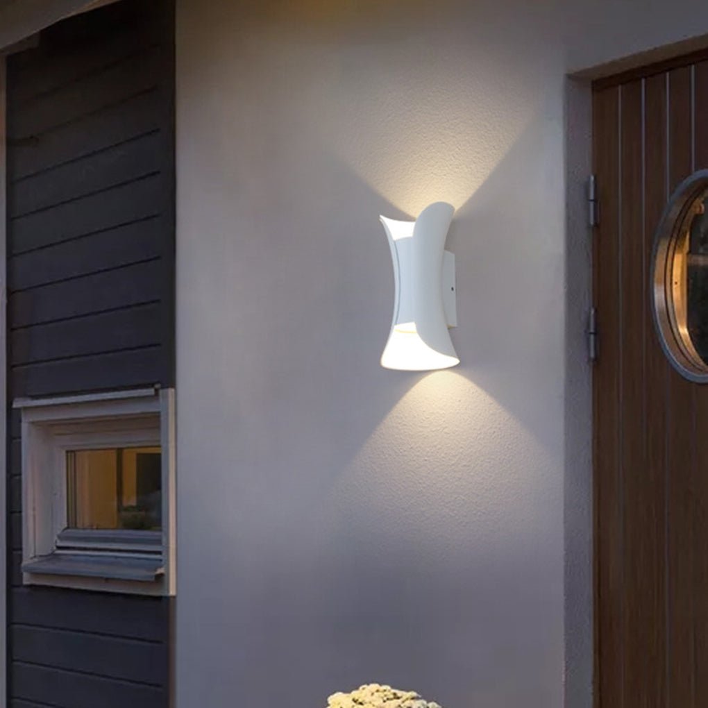 Gebogene LED auf und ab Licht wasserdichte moderne Außenwandleuchten 3