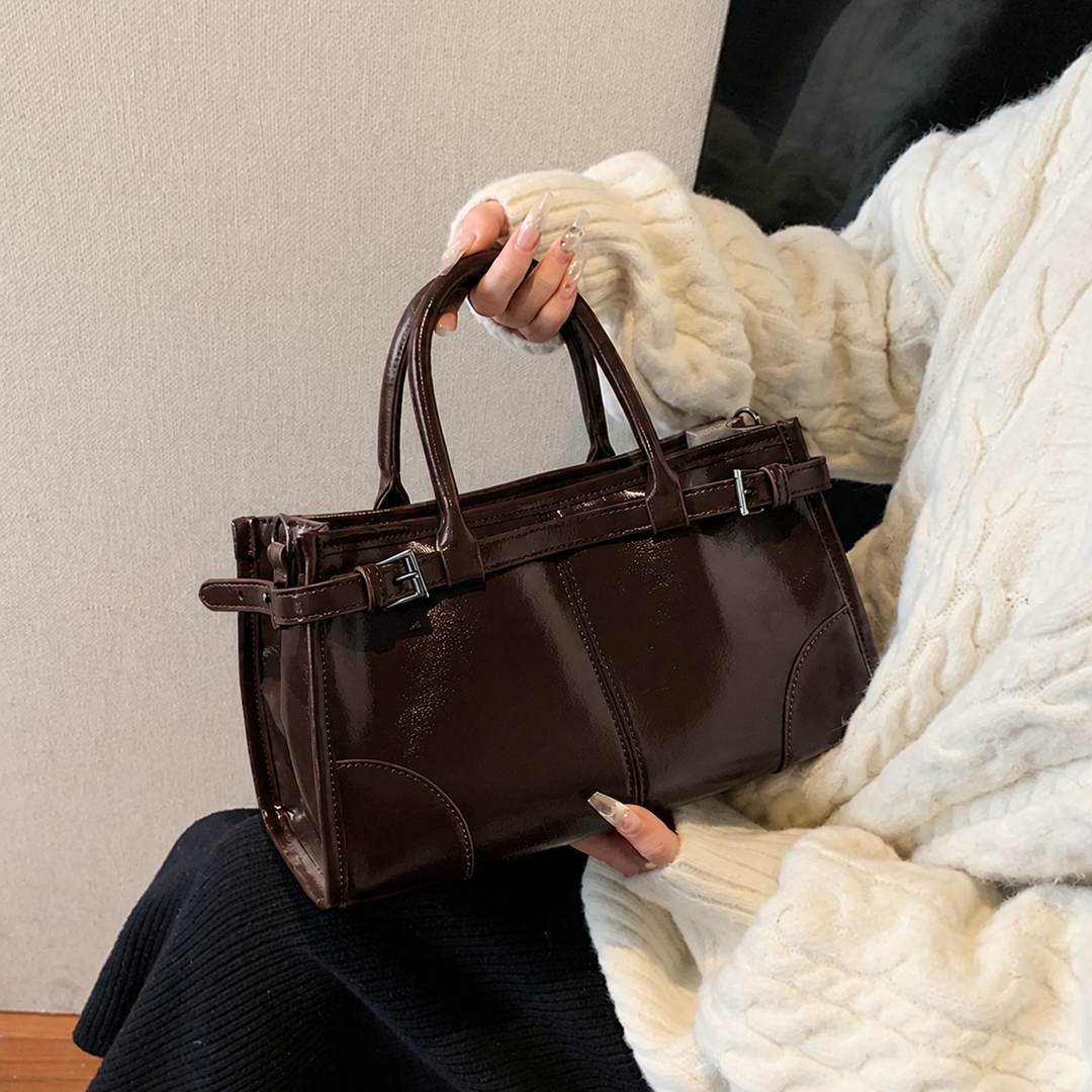 Clara | Große Retro Leder Umhängetasche