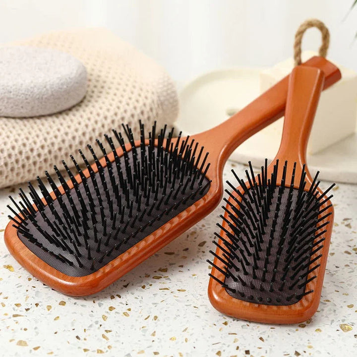 Hydravibe - Kopfhautmassagekamm mit Haaröl Sprühfunktion 2