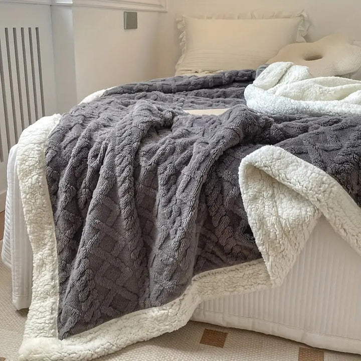 Kuscheldecke für Erwachsene aus Sherpa-Fleece – Bequeme Wolldecke für Gemütlichkeit und Entspannung 2