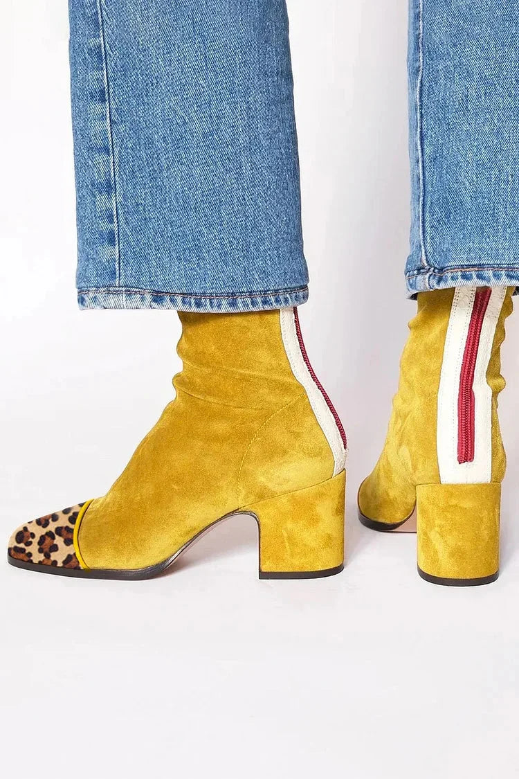 MID-HEEL ANKLE BOOT MIT SPORTLICHEN DETAILS 0