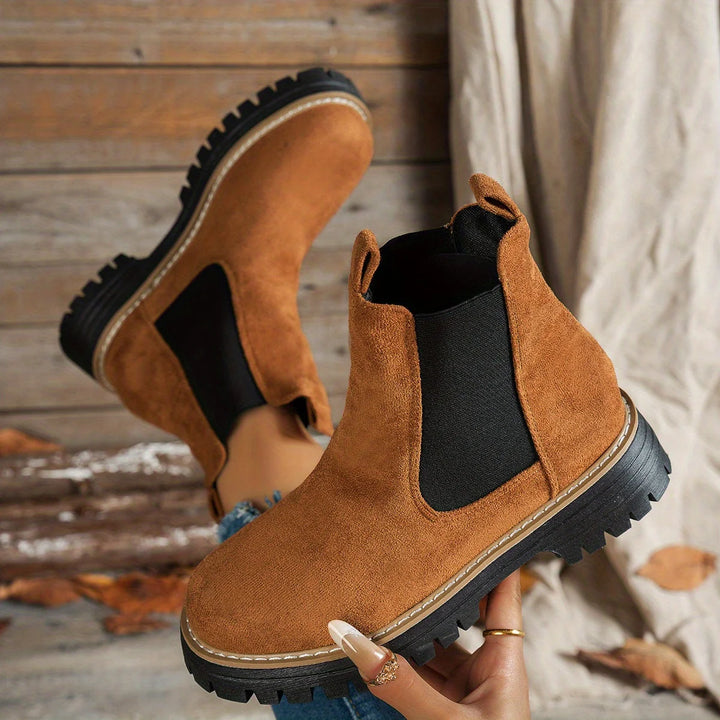 Mehetabel | Damen Chelsea-Stiefeletten mit Profilsohle 10