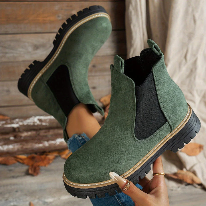 Mehetabel | Damen Chelsea-Stiefeletten mit Profilsohle 9