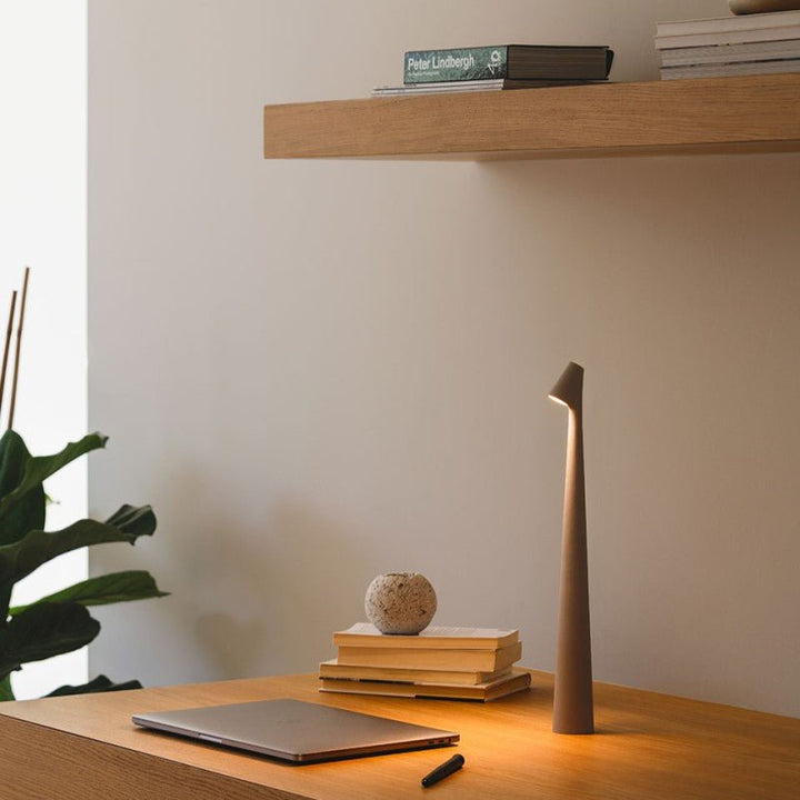 Minimalistische Balkenlampe 4