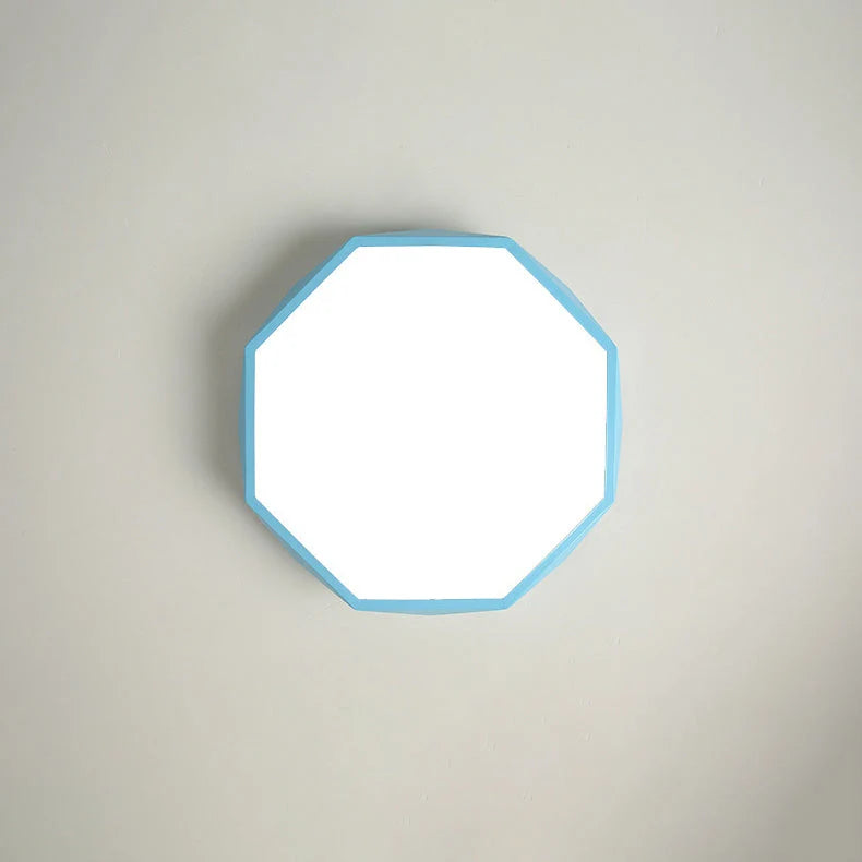Moderne LED-Deckenleuchte im abstrakten skandinavischen Design 5