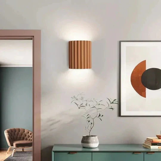 Moderne Wandleuchten aus Kunstharz - GlowStone 4