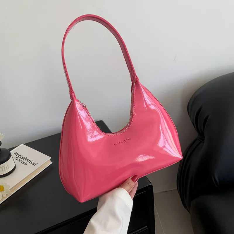 HARRIET | Wasserdichte Hobo-Tasche