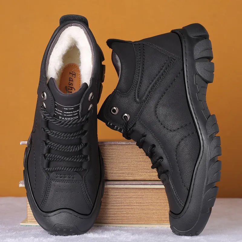 Romeo | Frostresistente Trekkingstiefel mit Profilsohle