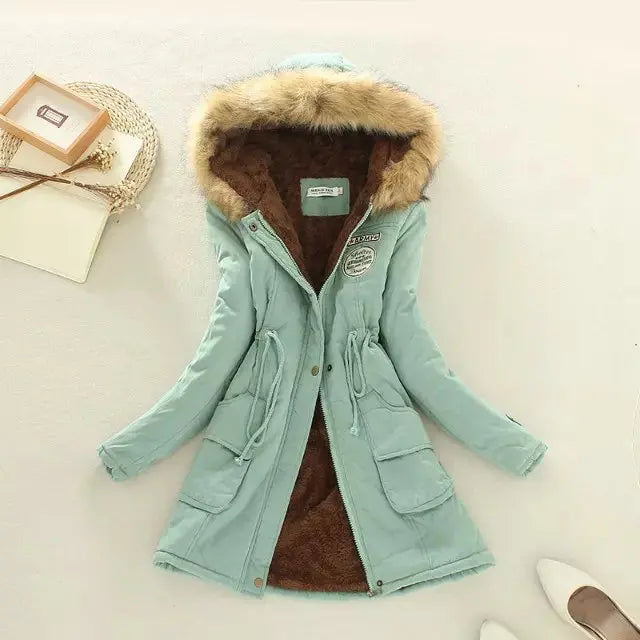 HILDE | Warme Gefütterte Winterjacke mit Kapuze für Damen