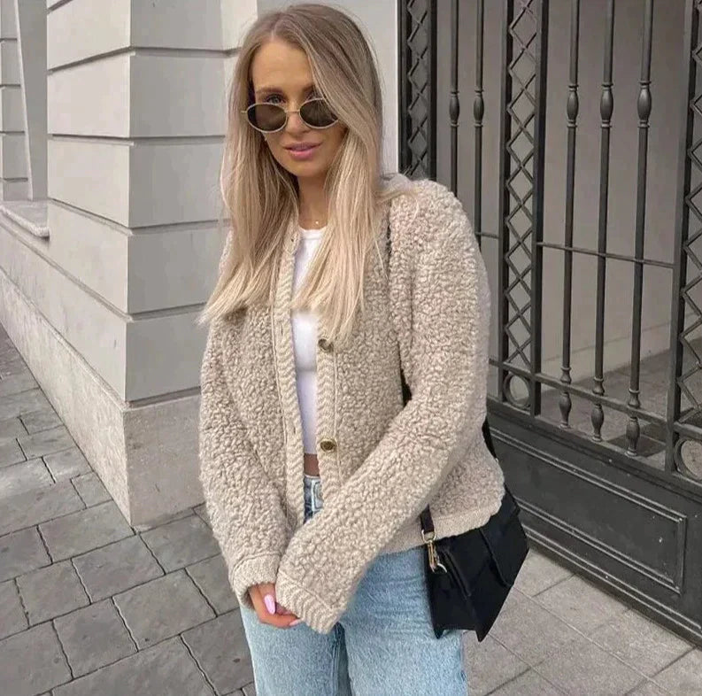 Alma | Bequeme und Stilvolle Damen Teddy Weste für den Winter