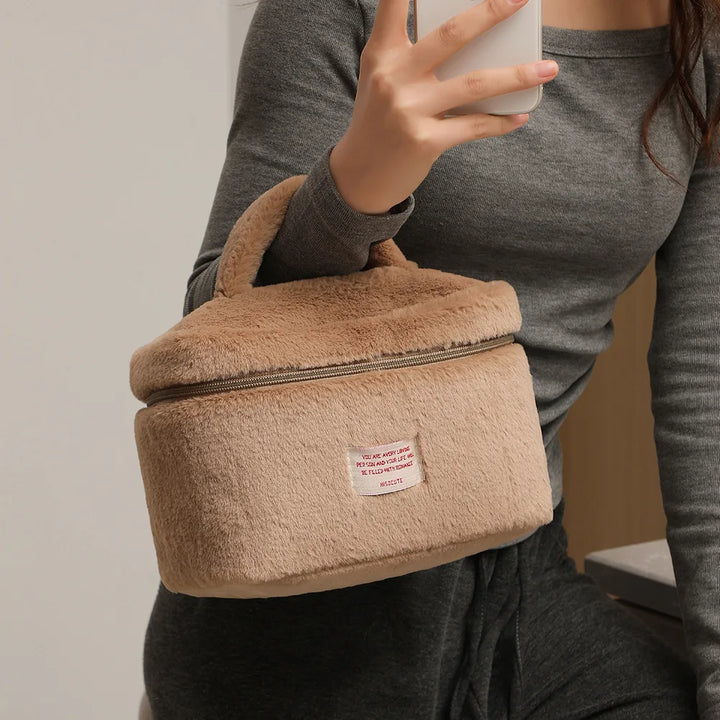 Aliya | Damen Kosmetiktasche Organizer mit großer Kapazität aus Plüsch