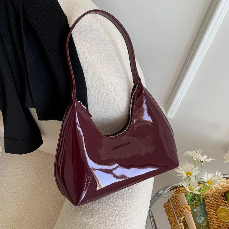 HARRIET | Wasserdichte Hobo-Tasche