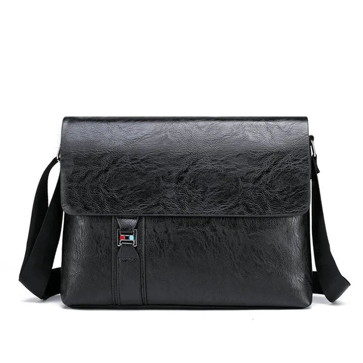 Lars | Minimalistische große Leder-Schultertasche