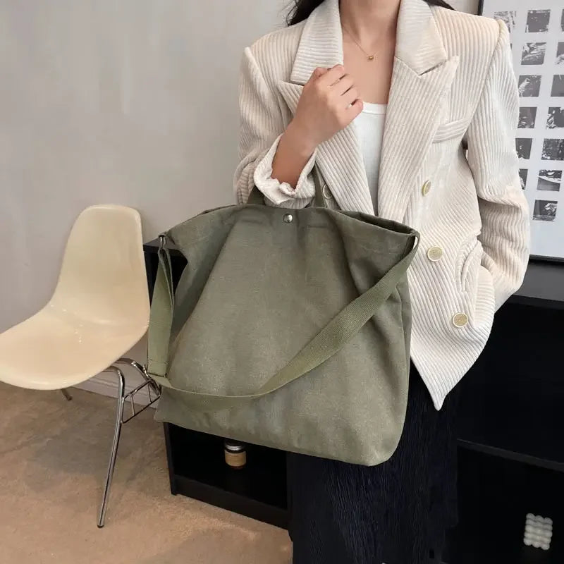 Elara | Vielseitige Canvas Messenger Tote Umhängetasche