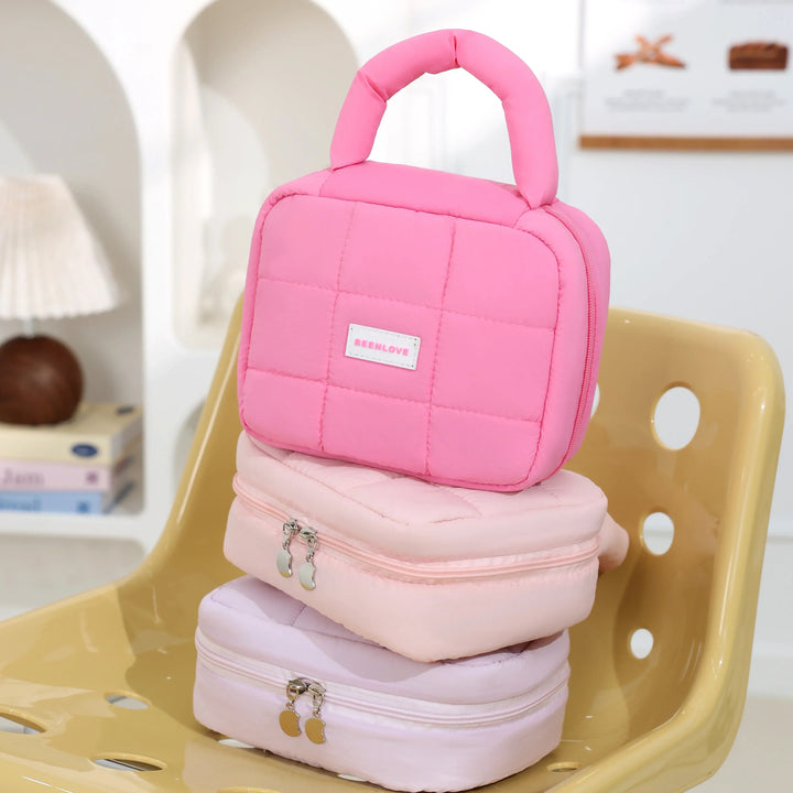 Andie | Gepolsterte, gesteppten Reise-Make-up Kosmetiktasche