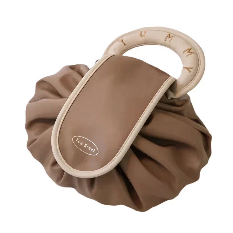 Alena | Große faltbare Kosmetiktasche mit Zugband für die Reise