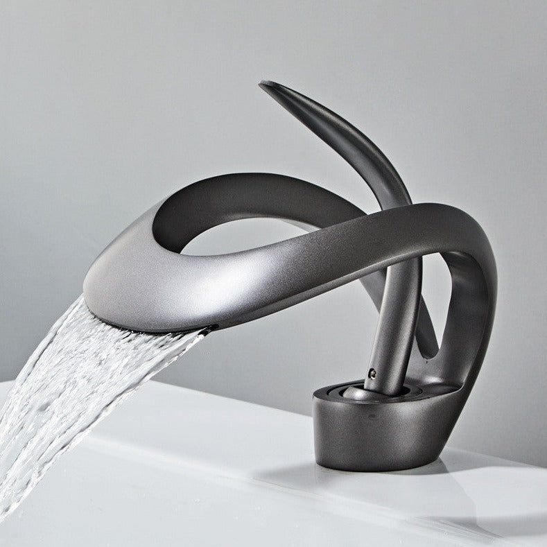  Badezimmerhahn - gebogenes Design mit schlankem Wasserfallausgang-2
