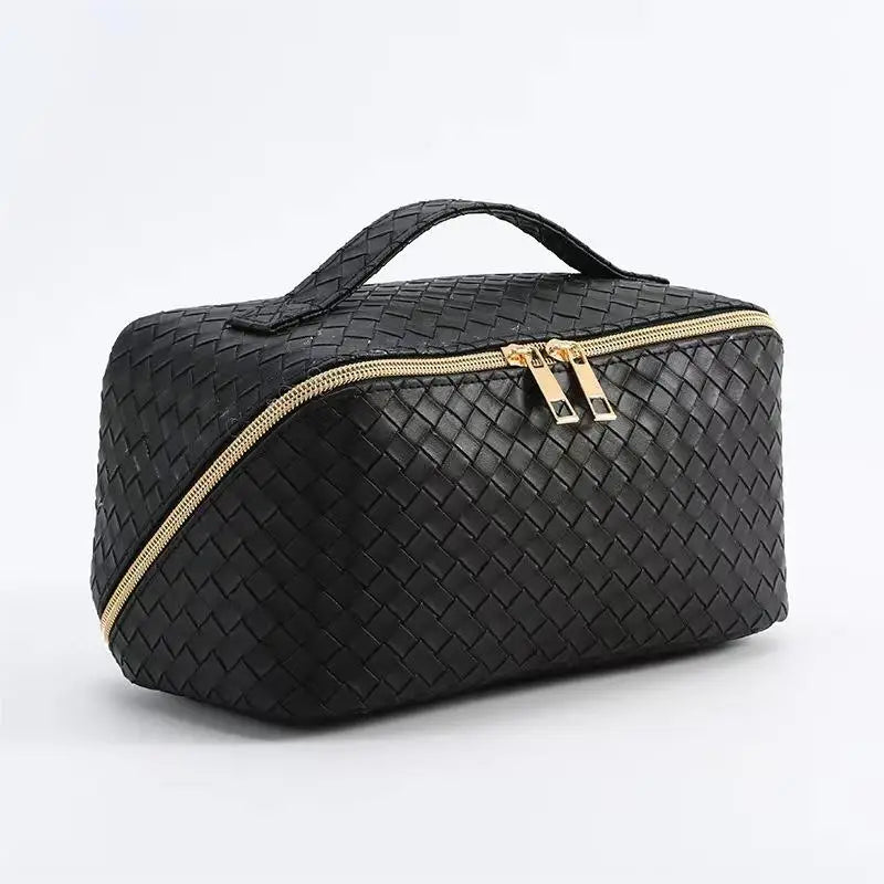 Skyla | Stylische & kompakte elegante Kosmetiktasche