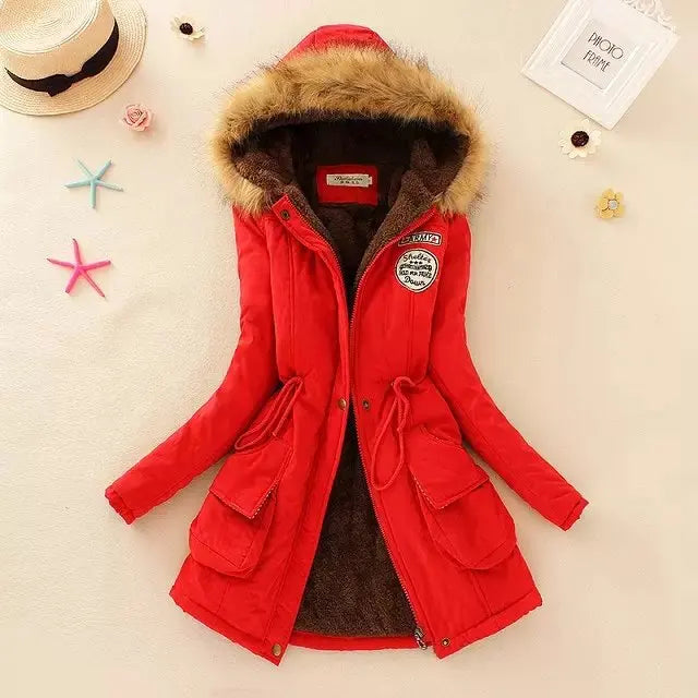 HILDE | Warme Gefütterte Winterjacke mit Kapuze für Damen
