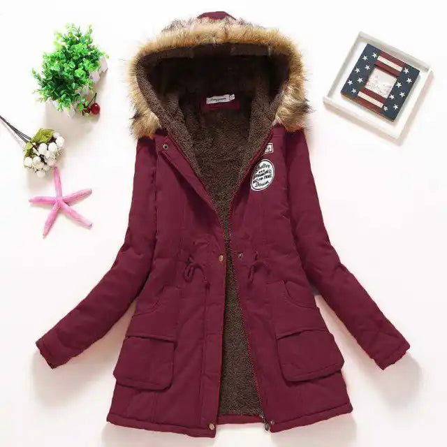HILDE | Warme Gefütterte Winterjacke mit Kapuze für Damen