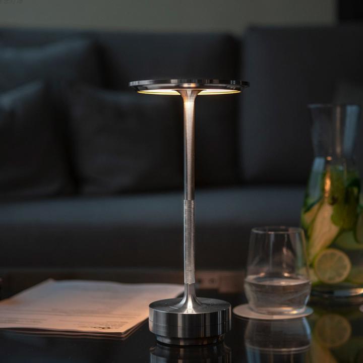 Tragbare kabellose Tischlampe - Einstellbare Lichtintensität 4