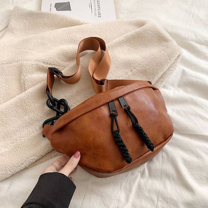 Amara | Minimalistische Kette PU-Leder Crossbody Bauchtasche