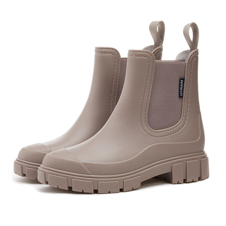 Schicke Chelsea-Stiefeletten mit niedrigem Absatz – Kailey
