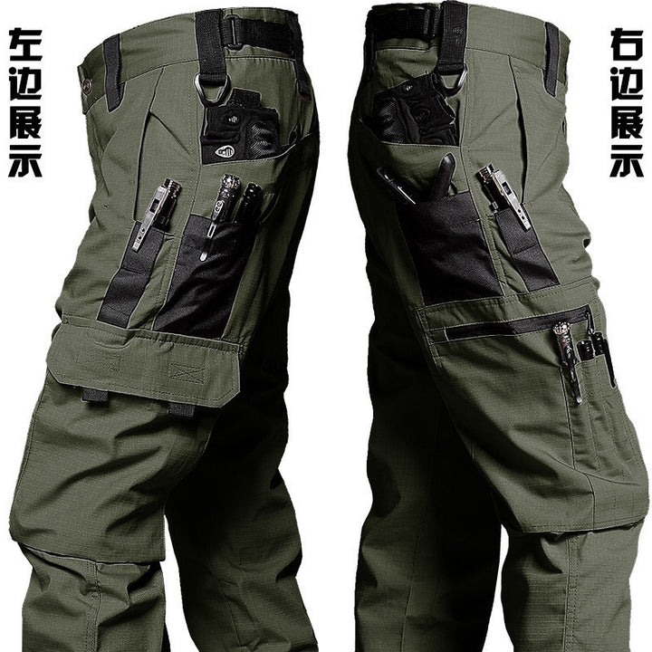 Herrenwilde Tarnshorts mit Taschen